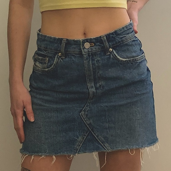 Blue jeans mini skirt - Picture 4 of 5